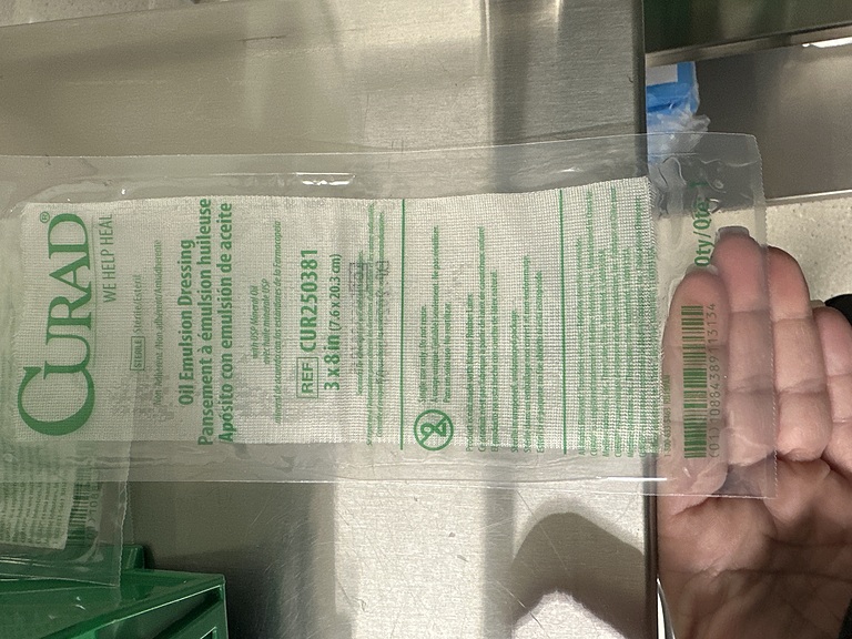 oil emulsion dressing Shur-Conform Oil Emulsion Non-Adhering Dressing (Pad Size: 3" x 8", Packaging Amount: 1, Amount: Individual Dressing)